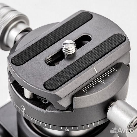 Шаровая голова Benro GX25 Dual Panoramic/Arca-swis