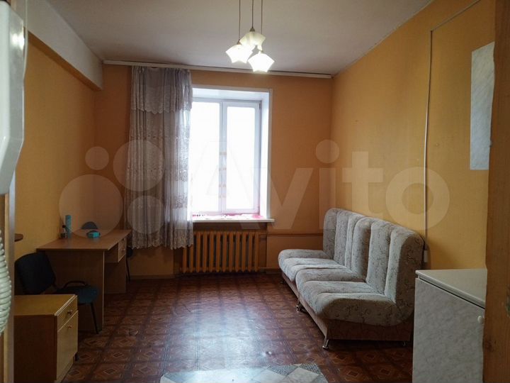 Комната 17,7 м² в > 9-к., 4/4 эт.