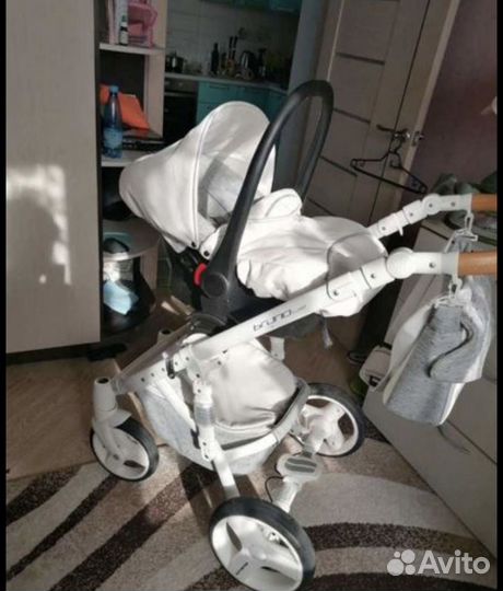 Коляска 3 в 1