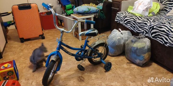 Детский четырехколëсный велосипед