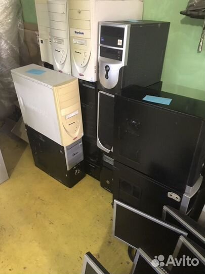 Компьютер системный блок с монитором