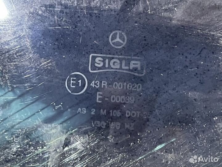 Стекло заднее Мерседес w126 sec купе