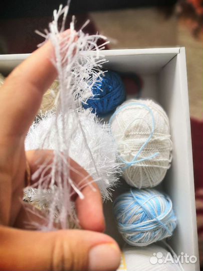 Пряжа для вязания разная