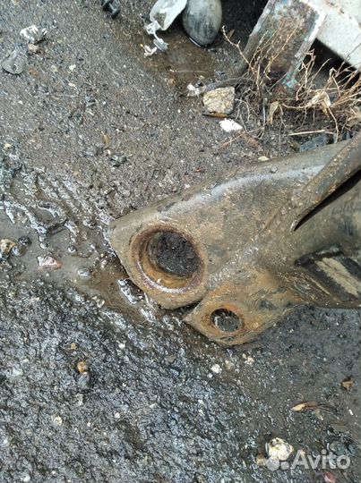 Подрамник форд мондео 2/1