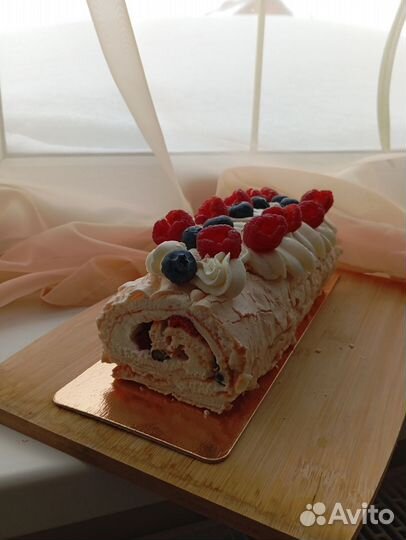 Меренговый рулет