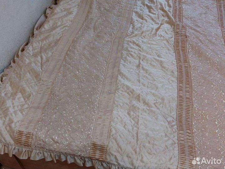 Покрывало на 2 х спальную кровать бу