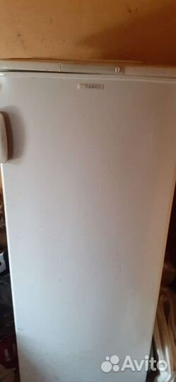 Холодильник бирюса