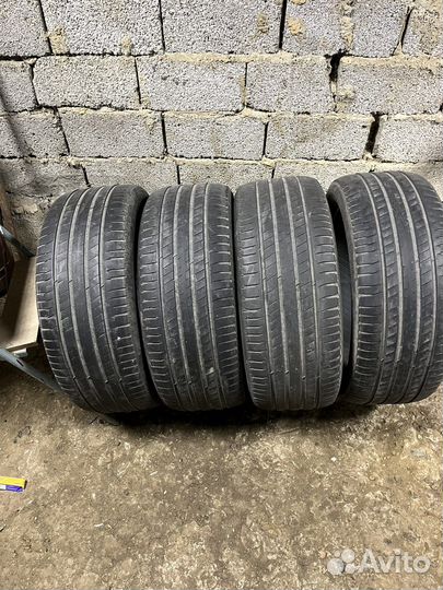 Michelin Latitude Sport 3 235/50 R19