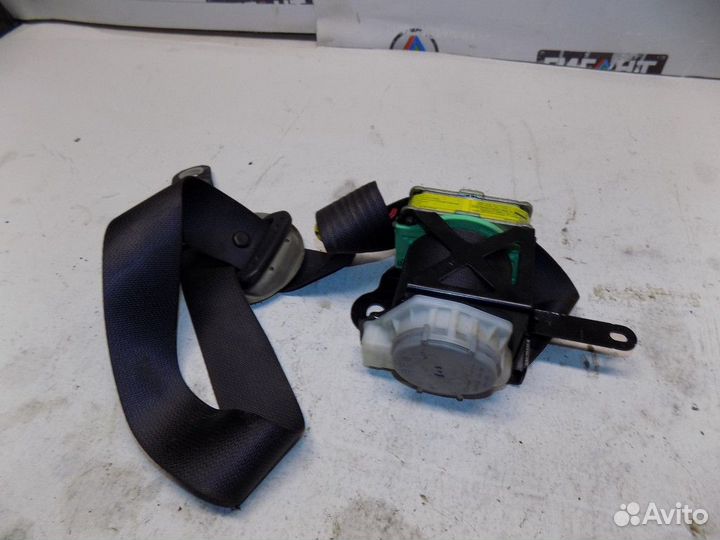 Ремень безопасности с пиропатроном Corolla E15 200