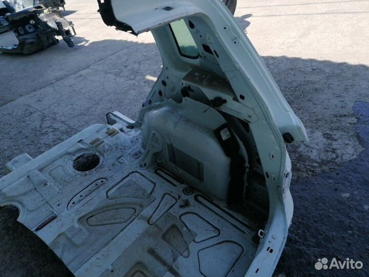 Крыло заднее правое Volkswagen Tiguan 5N2 CCZ