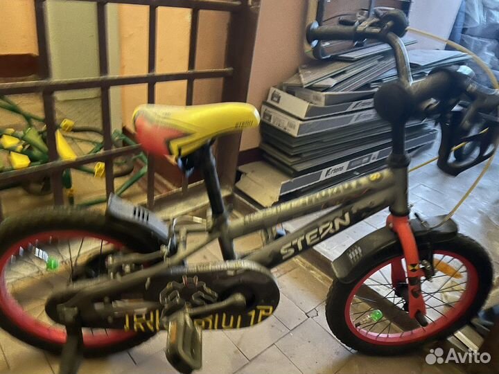 Детский велосипед 16