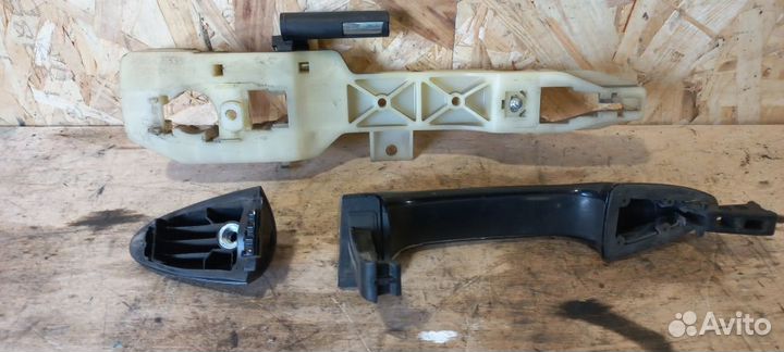 Ручка двери правая Solaris 1