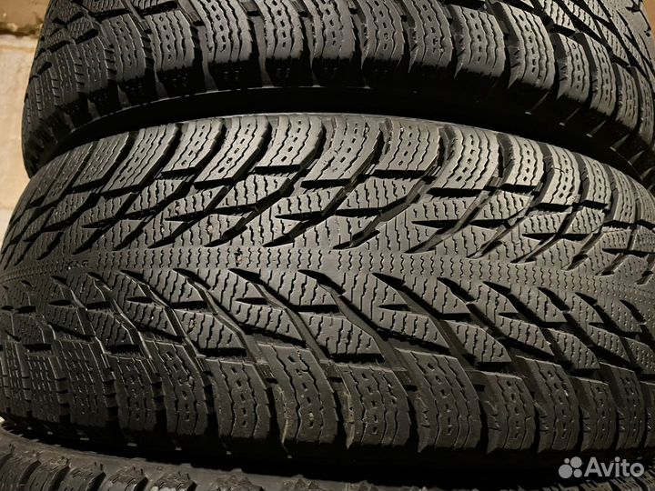 Nokian Tyres Hakkapeliitta R3 SUV 215/65 R17 103R