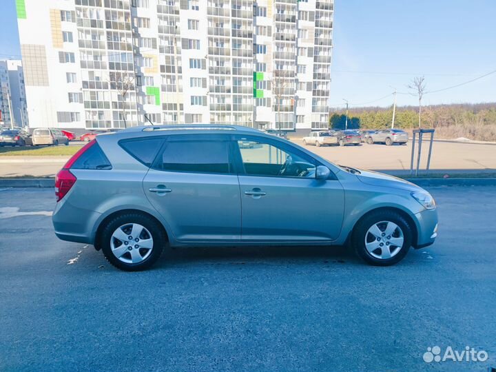 Kia Ceed 1.6 AT, 2010, 112 000 км