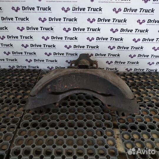 Суппорт тормозной передний левый Renault Magnum