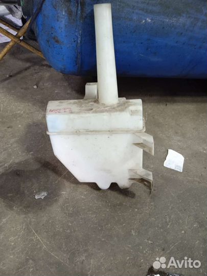 Бачок омывателя