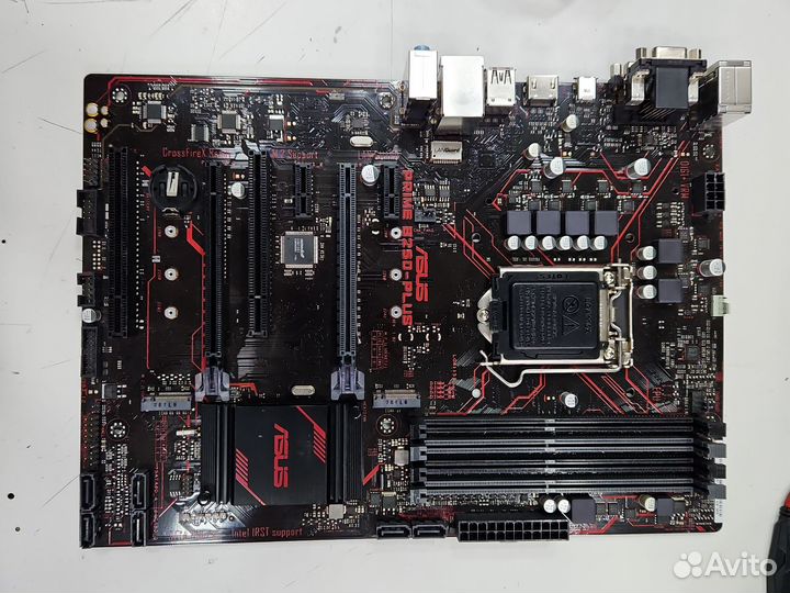 Материнская плата в ассортименте