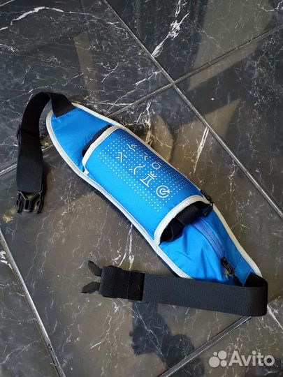 Поясная сумка для бега с бутылкой