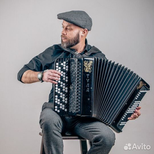 Баянист щеколда