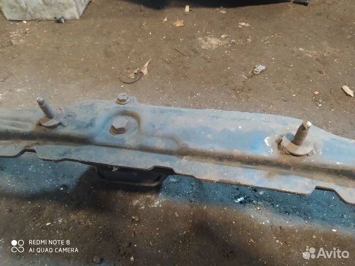 Балка передняя поперечная Golf 2