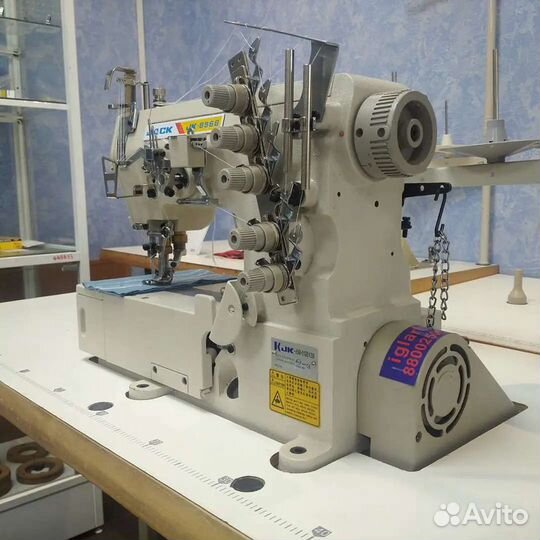 Промышленная плоскошовная машина Jack 8568A б/у