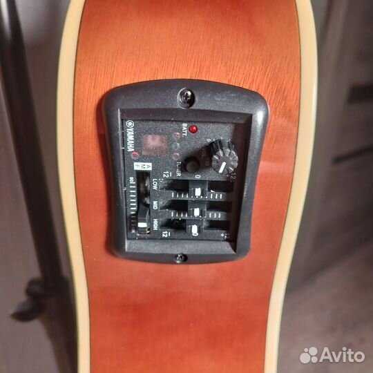 Гитара Yamaha FX370+комплект