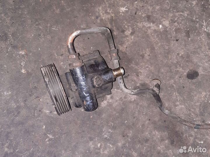 Насос гур Renault laguna 1