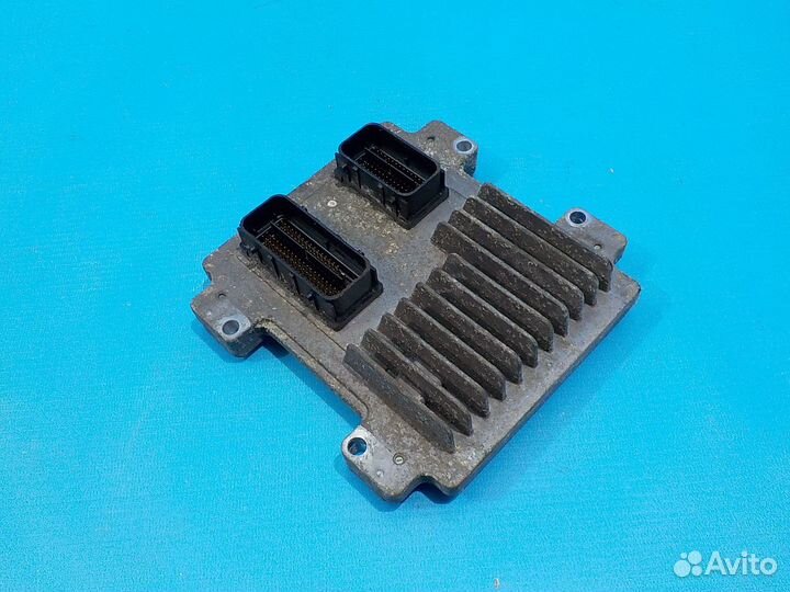 Блок управления двигателем opel Astra J 2010-2017