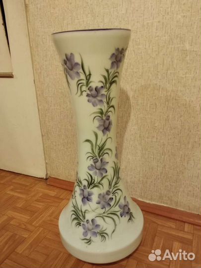 Напольная ваза