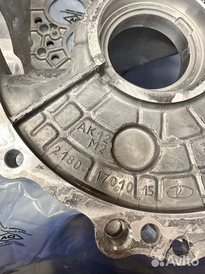 Корпус 2180 средняя часть (кепка) трос ваз Лада