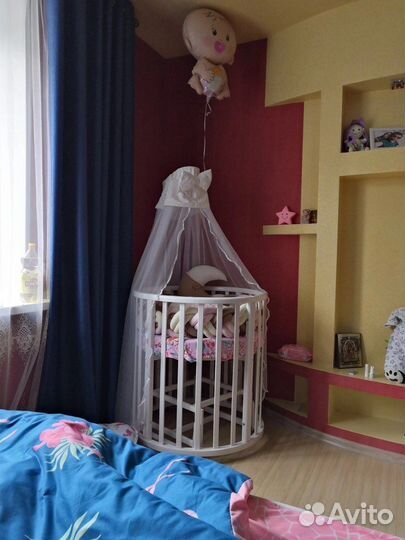 Детская кроватка трансформер круглая с маятником