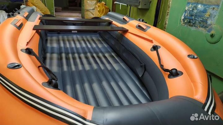 Лодка Skat Тритон 370Fi нд; оранжево-серая