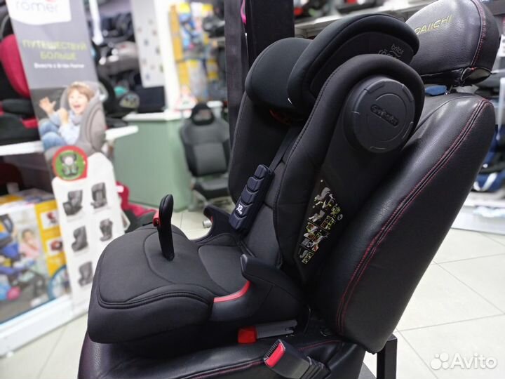 Britax roemer kidfix III S 15-36кг Автокресло