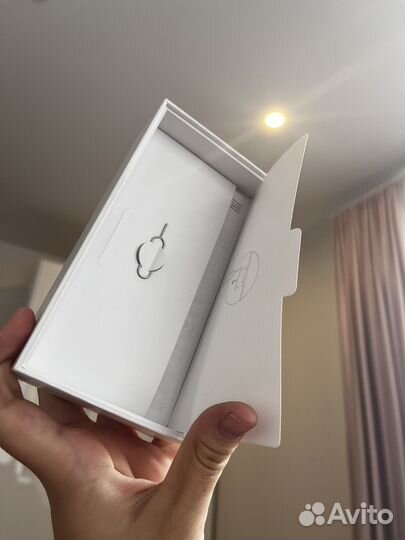 Коробка для айфона 6s