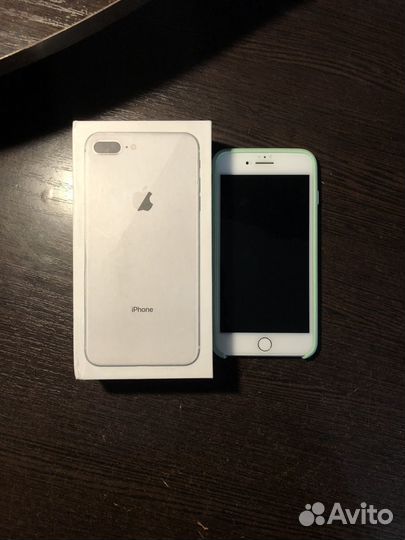 iPhone 8 Plus, 64 ГБ