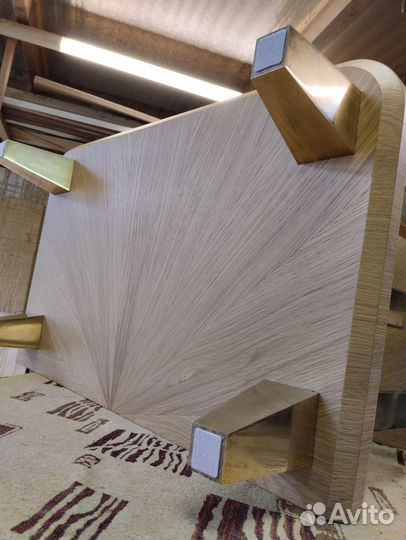 Тумба под проигрыватель винила