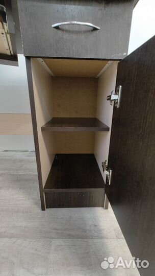 Стол компьютерный