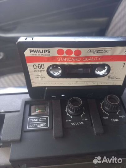 Кассетная магнитола philips