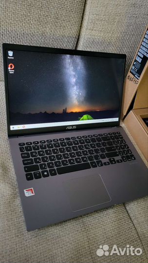 Ноутбук asus