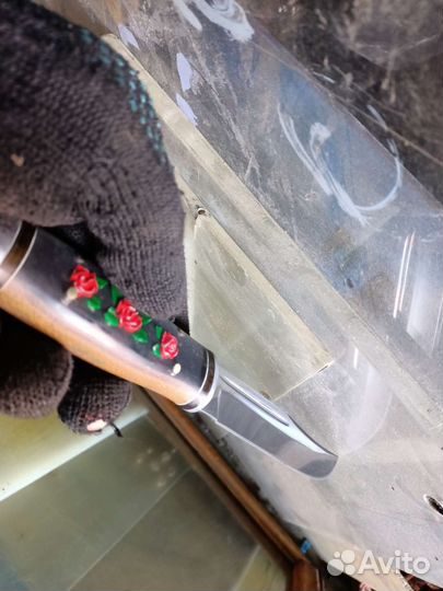 Финка с розами