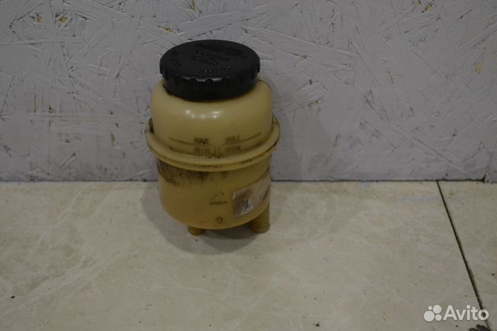 Бачок гур Daewoo nexia