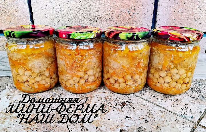 Цельнозерновой нут с домашними тефтельками