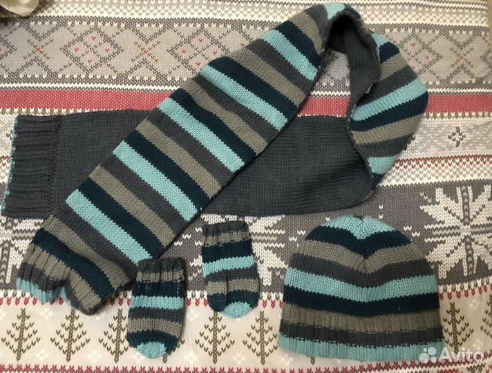 Набор шапочка, варежки, шарфик для мальчика