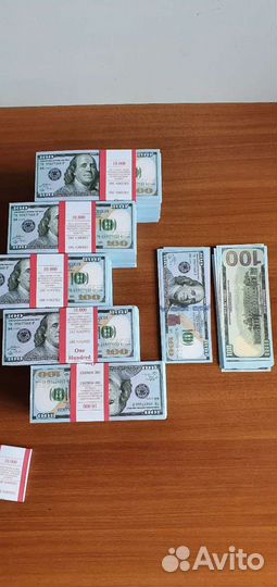 100 пачек номинал 100 Долларов нового образца