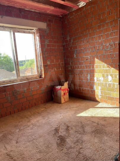 Коттедж 196 м² на участке 8 сот.