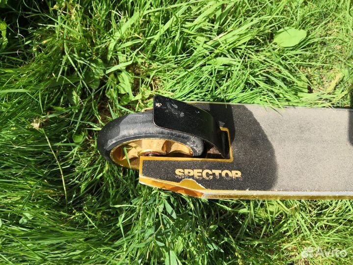 Трюковой самокат Spector