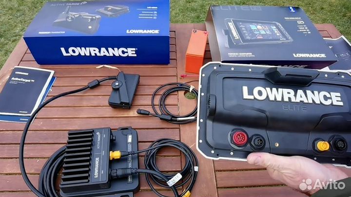 Эхолот-картплоттер Lowrance Elite FS9