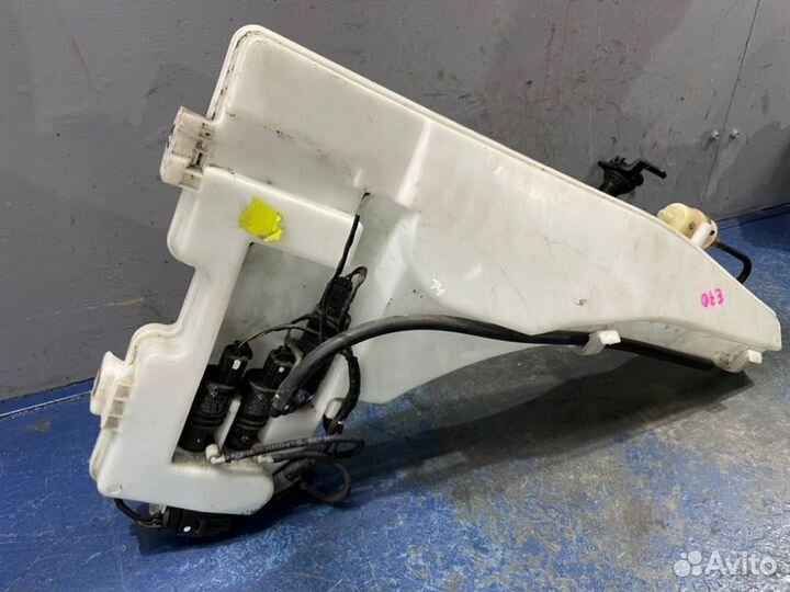 Бачок омывателя Bmw X5 E70