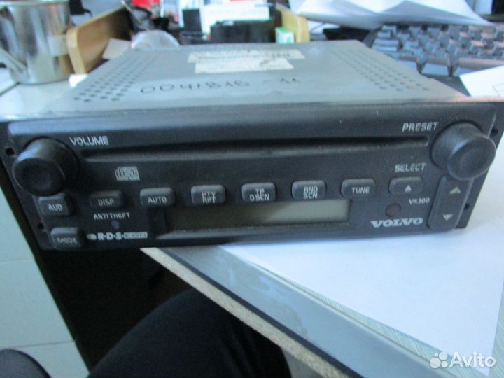 Магнитола Volvo 20928239