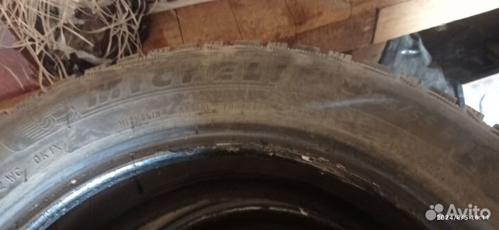 Michelin X-Ice North 4 205/55 R16